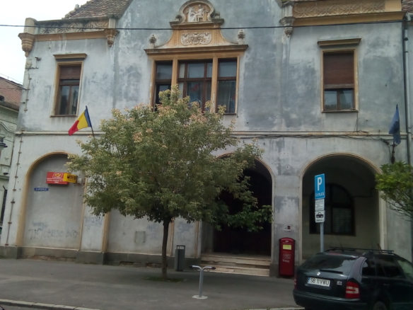 Deschide-ți ușile către potențial: spațiu versatil pe Strada Mitropoliei nr. 14, Sibiu