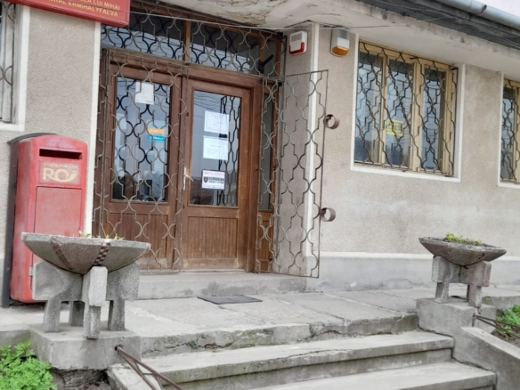 Spatiu comercial de închiriat situat în orașul Valea lui Mihai, str. Republicii, nr. 47, județul Bihor