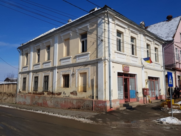 Spațiu comercial istoric de închiriat în Cincu cu 721 mp de teren, Strada Pieții nr. 255