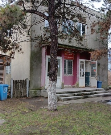 Spațiu comercial de închiriat cu suprafața de 136,39 mp situat în comuna Nicolae Bălcescu, județul Constanța