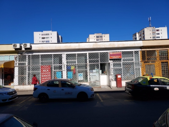 Spațiu cu surafața utilă de 104,83 mp situat în Municipiul Pitești, str. Pieței Trivale nr. 1, parter, Complex Comercial Trivale, județul ARgeș